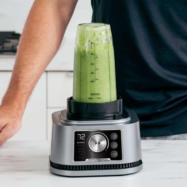 Ninja Foodi Power Blender Processor System with Smoothie Bowl Maker and Nutrient Extractor Traditional Blenders Ninja